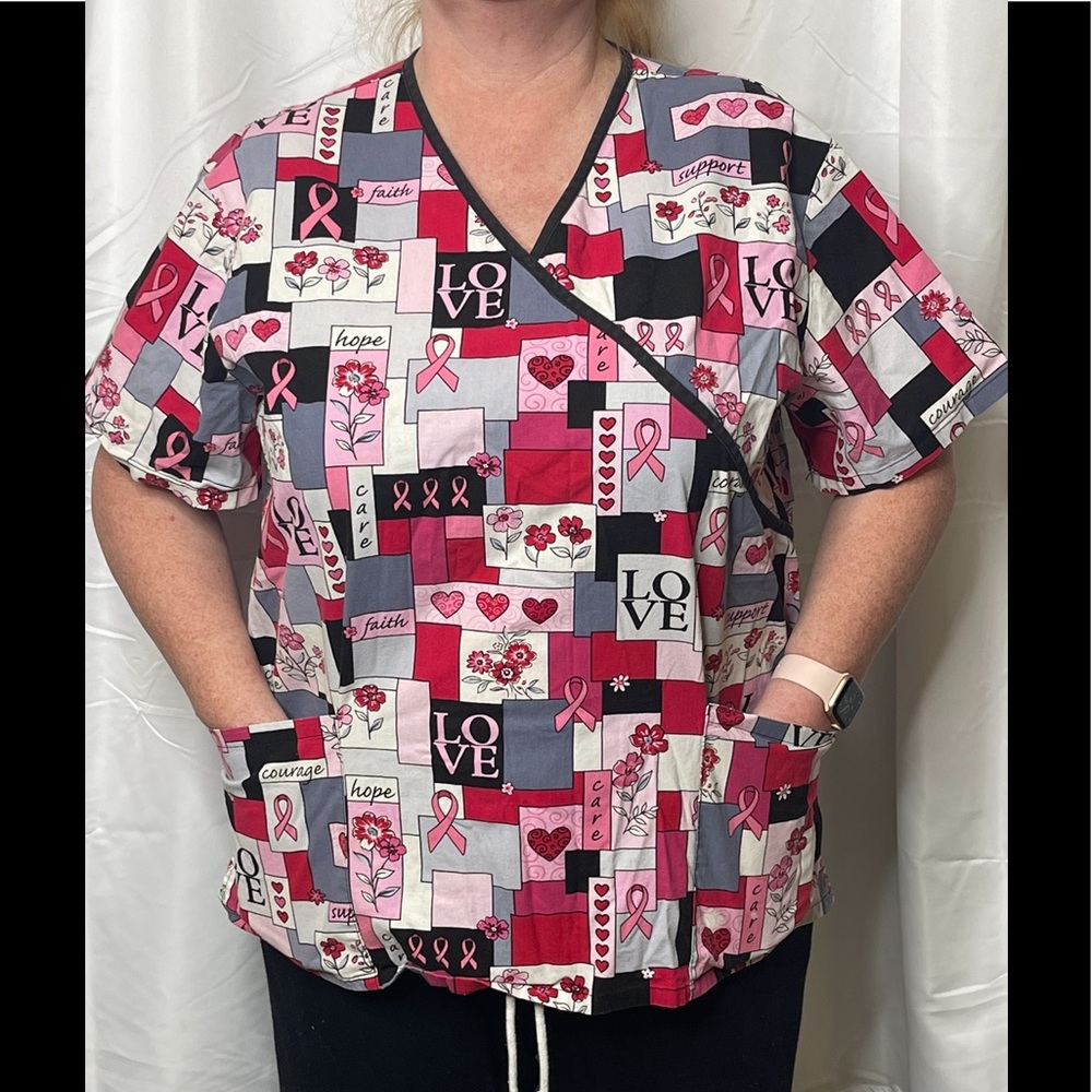 Scrubs, Scrub top, Hearts, Breast Cancer Ribbon, Love Size Large